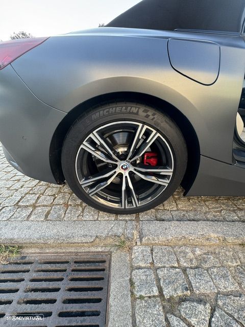 BMW Z4 30 i Pack 50 anos M - 18
