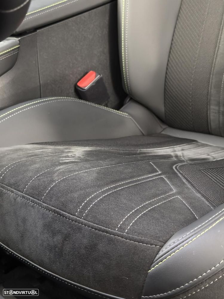 Peugeot 308 SW 1.6 Hybrid GT e-EAT8 - 22