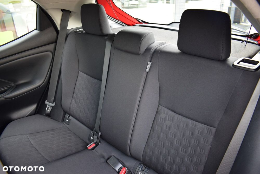 Toyota Yaris - 26