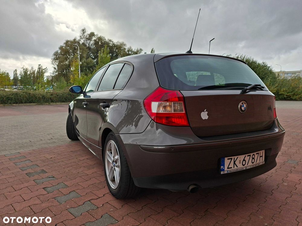 BMW E87 2005 photo 3