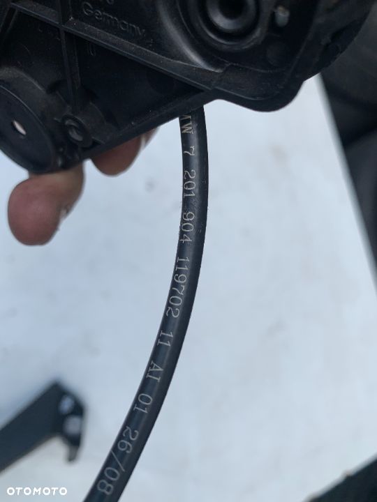 Cięgno maski rączka plastik Bmw e84 x1 x4 e87 e90 e91 e92 - 2
