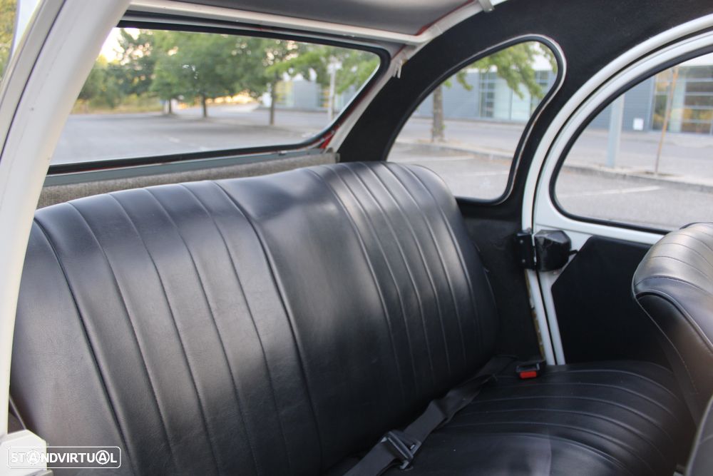 Citroën 2CV - 22