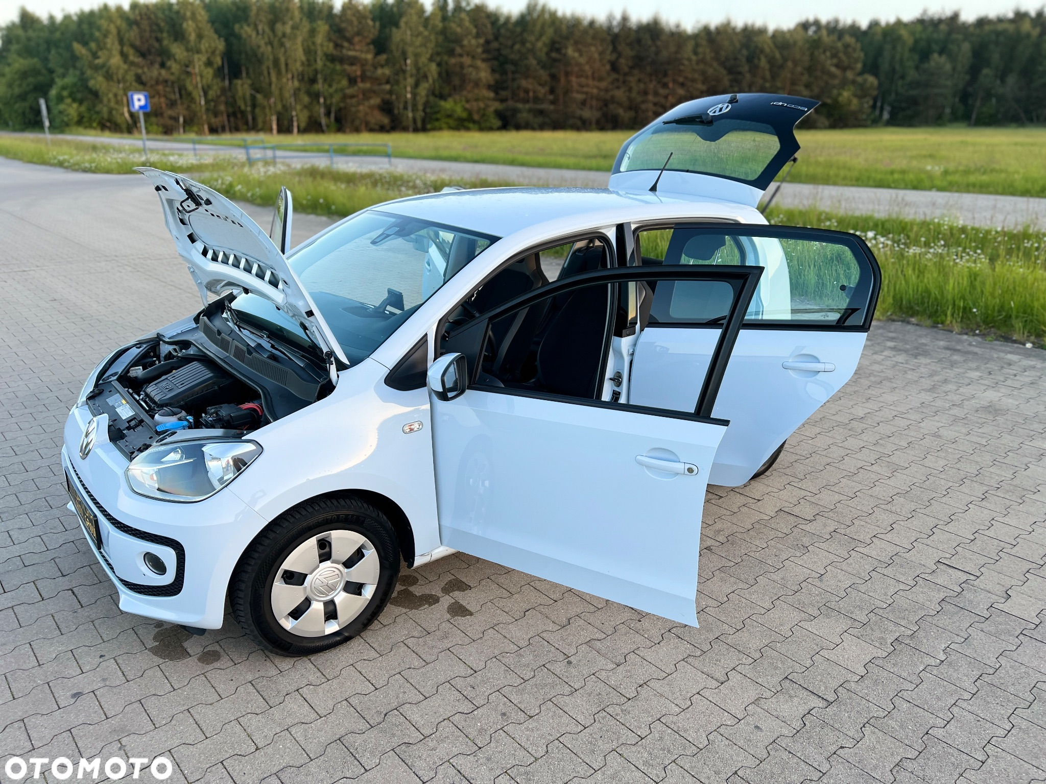 Volkswagen up! eco Active - 10
