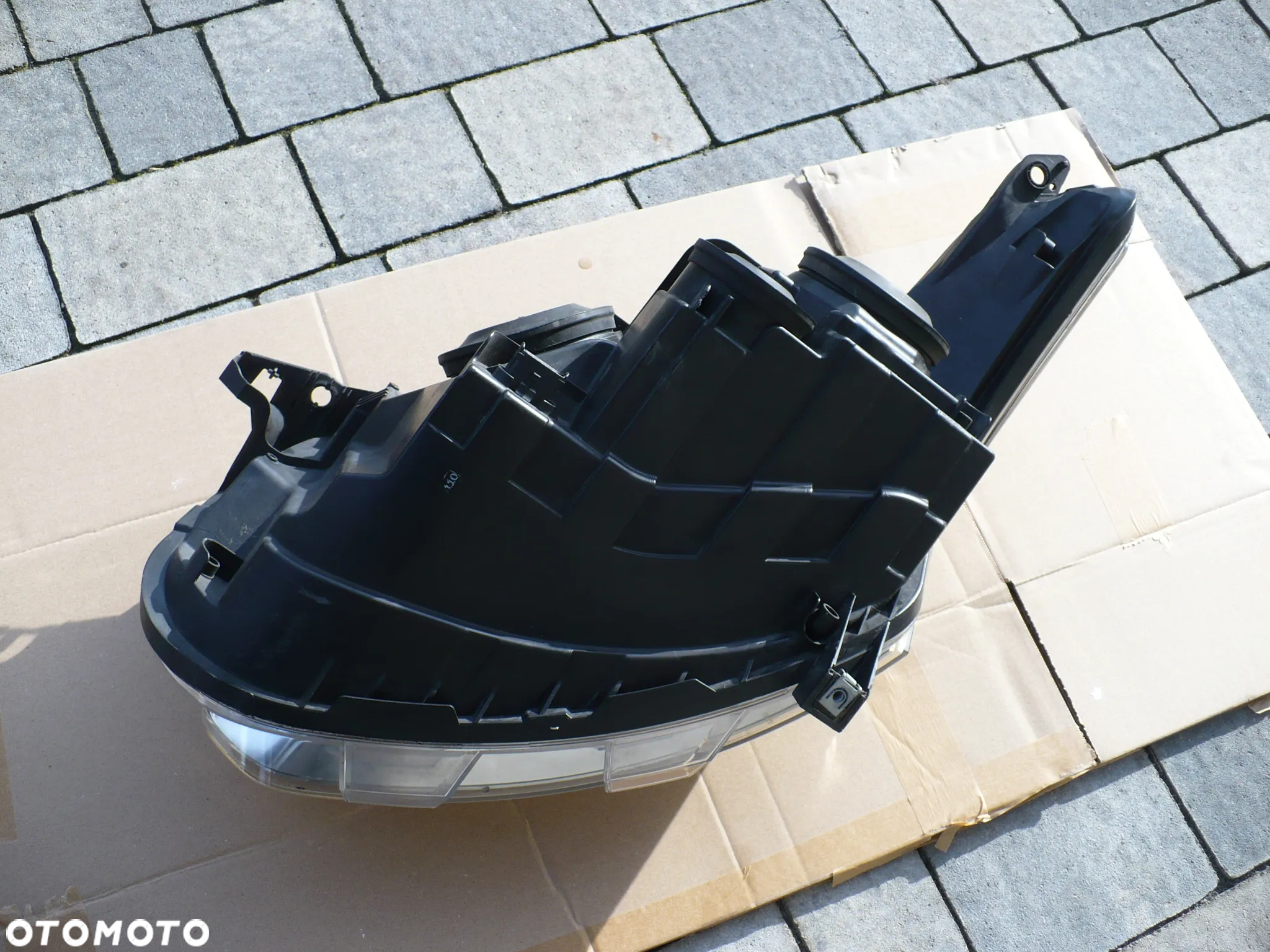 C3 PICASSO 08-17 LAMPA PRAWA ORYGINAL HELLA EUR. - 3