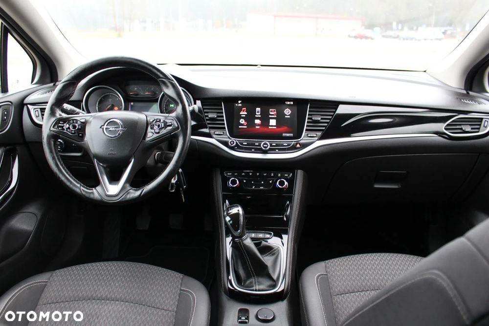 Opel Astra 1.6 D (CDTI) Innovation - 13