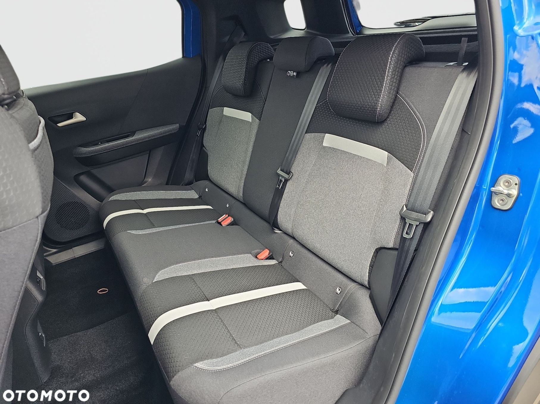 Opel Frontera - 17