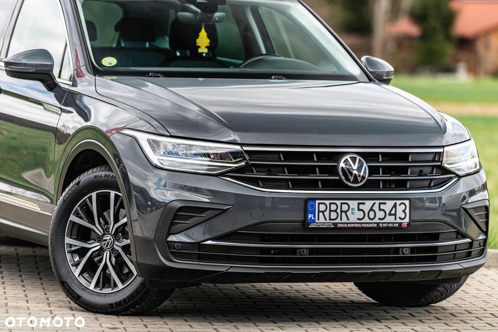Volkswagen Tiguan 2.0 TDI SCR ACTIVE - 9