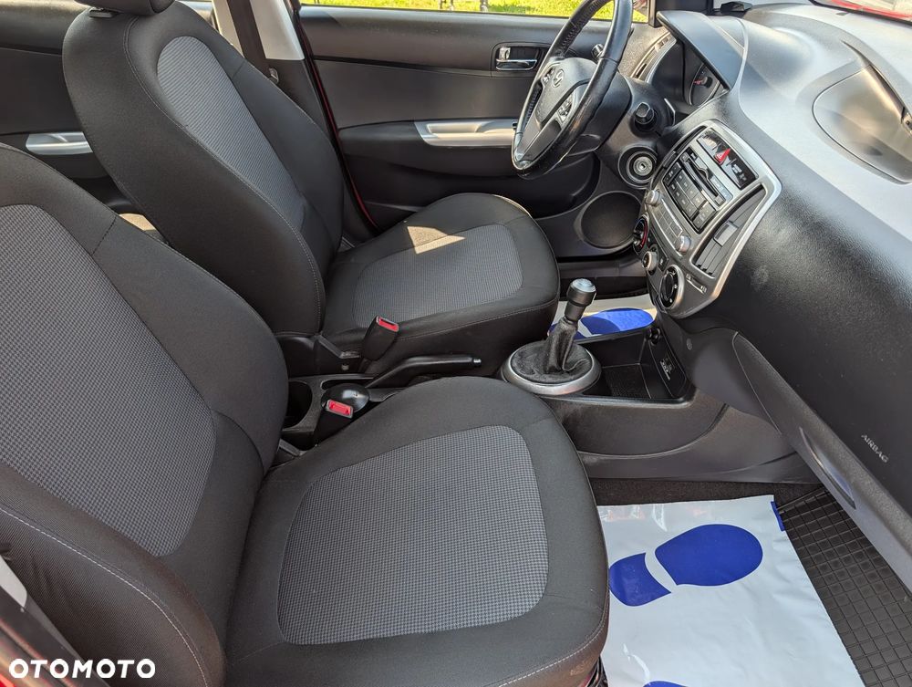 Hyundai i20 1.25 Comfort - 17