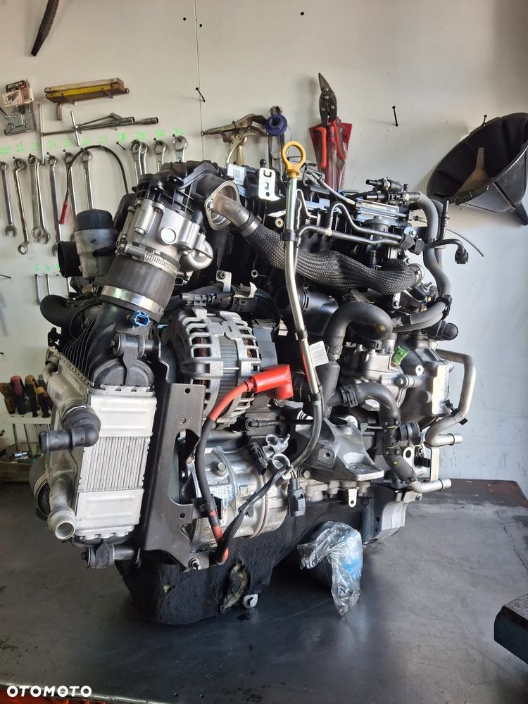 Jaguar E-pace G4D3 204 DTD silnik kompletny - 2