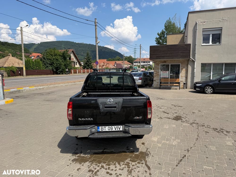 Nissan Navara 2.5 dCi DPF 4X4 Double Cab SE - 5