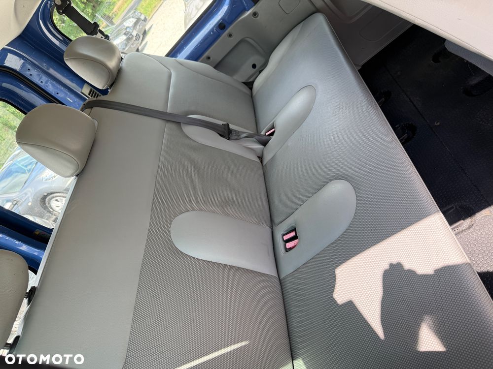 Opel Vivaro - 23