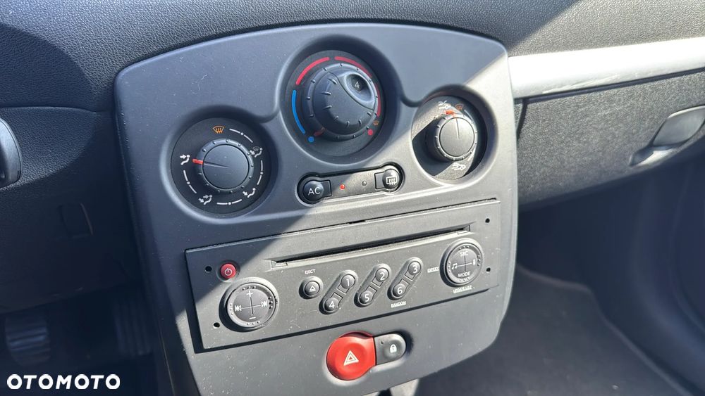 Renault Clio 1.2 TCE Expression - 15