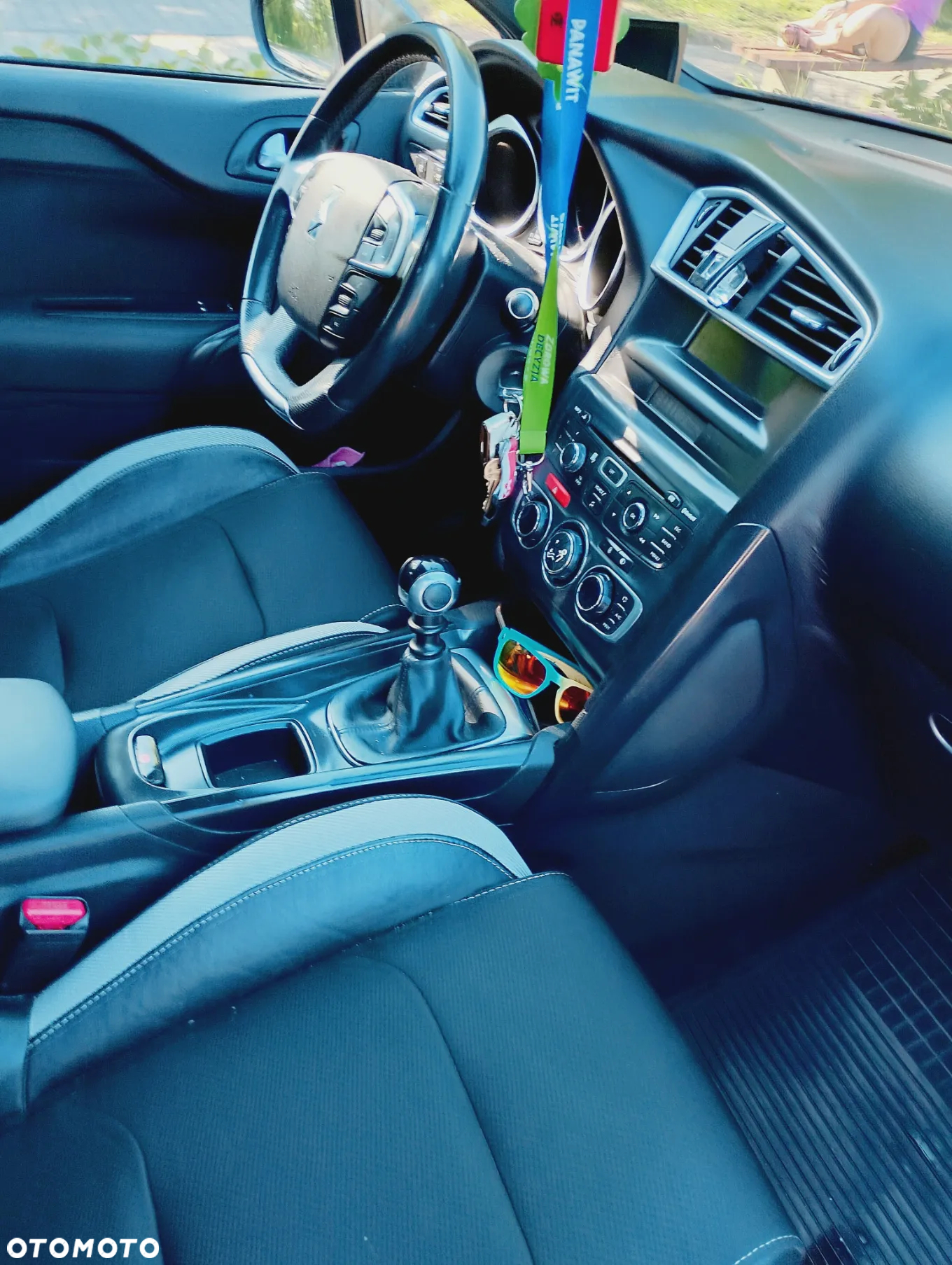 Citroën DS4 1.6 HDi SoChic - 16