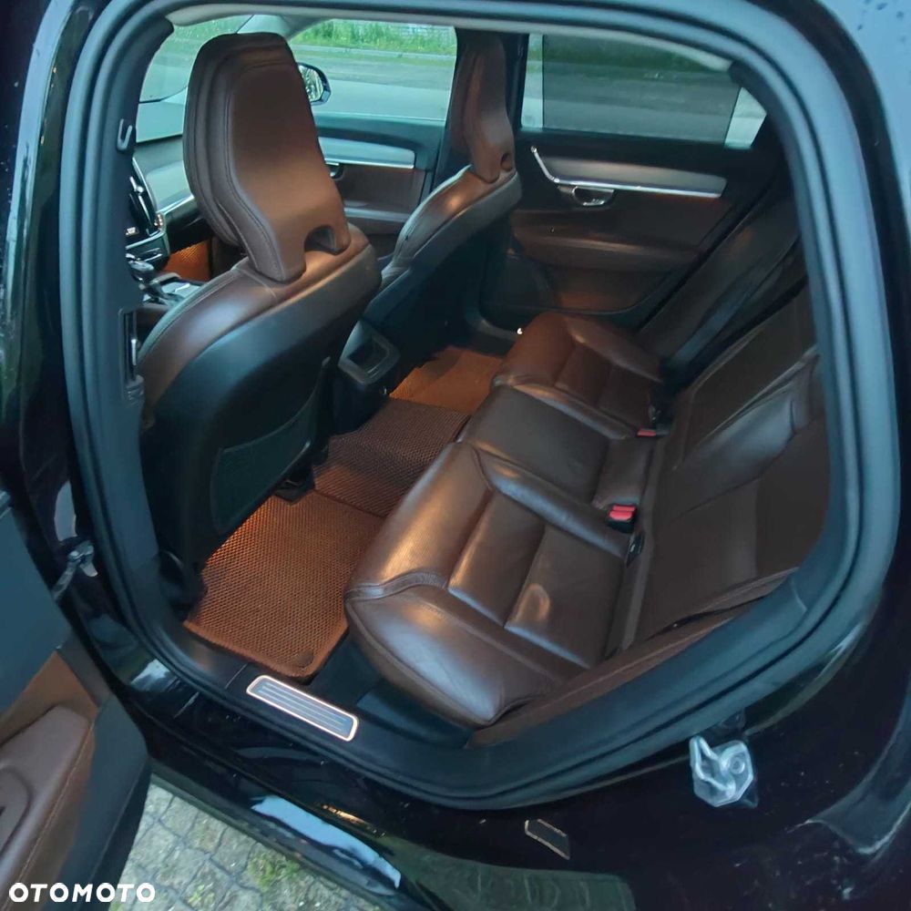 Volvo V90 - 5