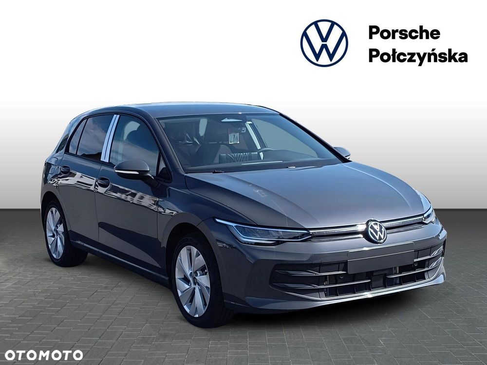 Volkswagen Golf - 8