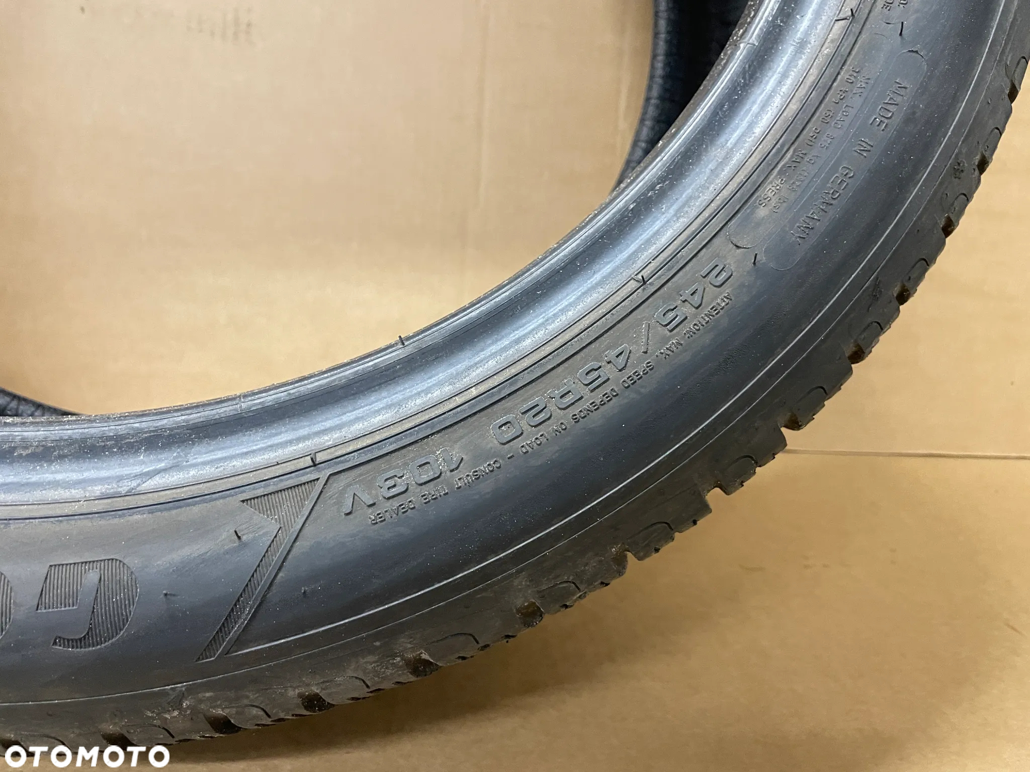 goodyear ultra grip performance 245/45 20 OPONA ZIMOWA ZIMA 2021 ROK 8.1 mm - 9