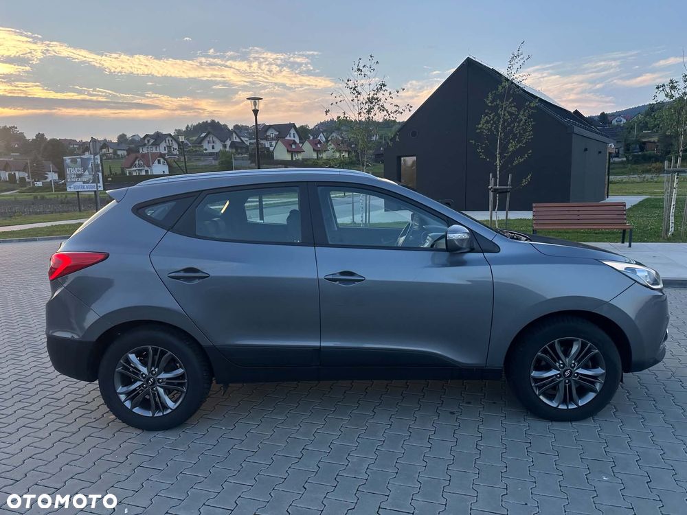 Hyundai ix35 2.0 CRDi 4WD Fifa World Cup Silver Edition - 4