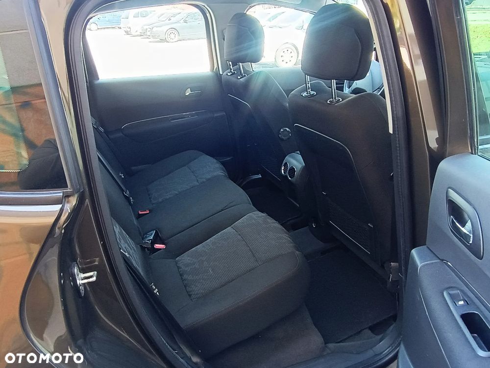 Peugeot 3008 1.6 Access - 18