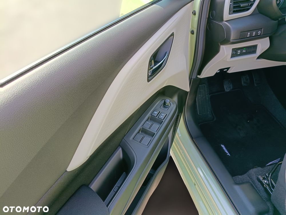 Suzuki Swift 1.2 Dualjet SHVS Premium Plus - 7