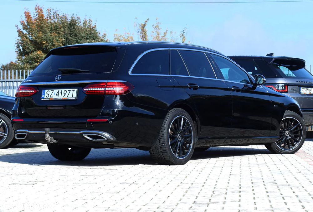 Mercedes-Benz Klasa E 300 T 9G-TRONIC Avantgarde - 32