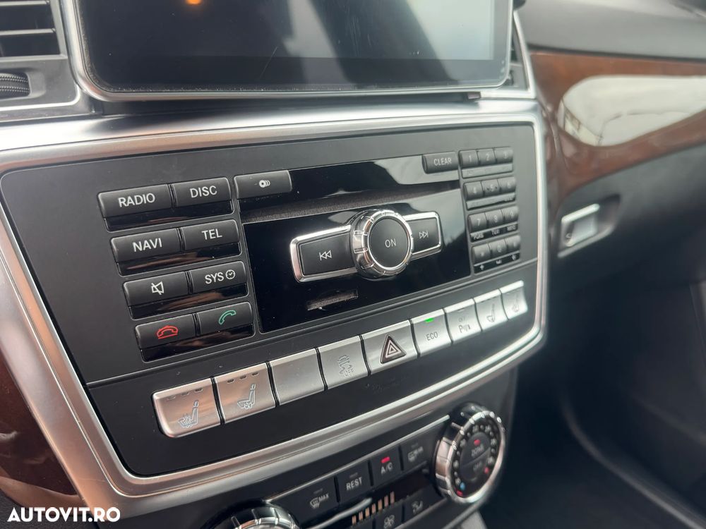 Mercedes-Benz ML 350 BlueTEC 4MATIC Aut - 22