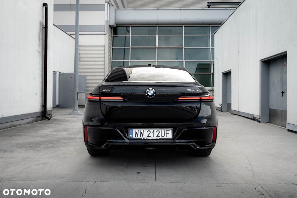 BMW Seria 7 740d xDrive mHEV M Sport sport - 7