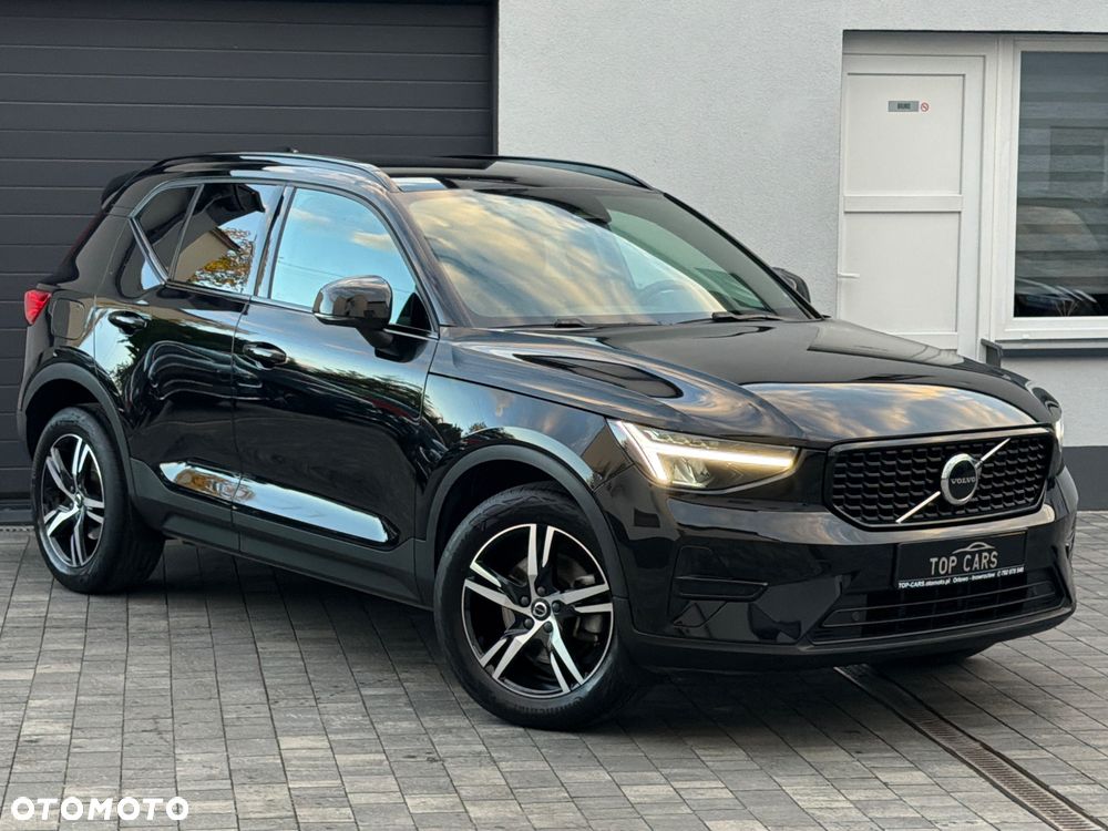 Volvo XC 40 B3 B DKG Ultra Black Edition - 22