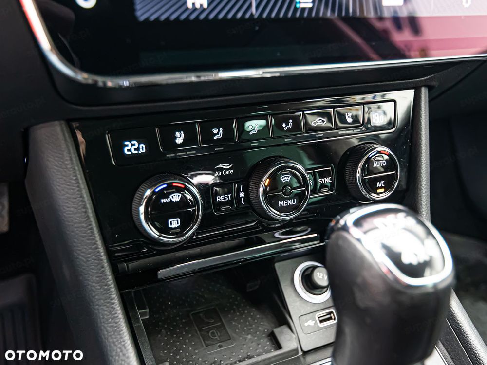 Skoda Superb 2.0 TSI 4x4 L&K DSG - 22