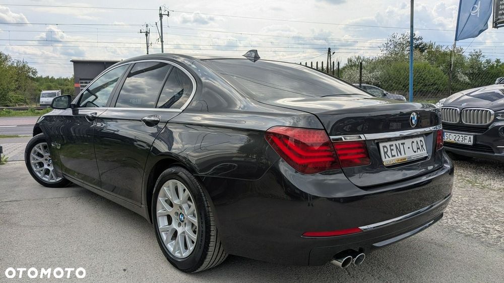 BMW Seria 7 730d Edition Exclusive - 9