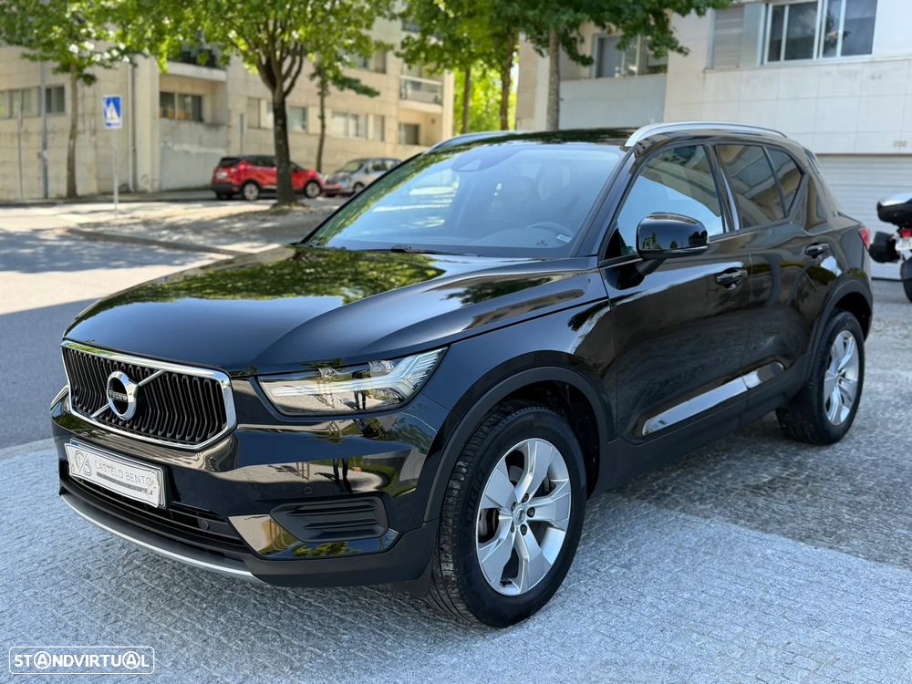 Volvo XC 40 T3 Momentum - 1