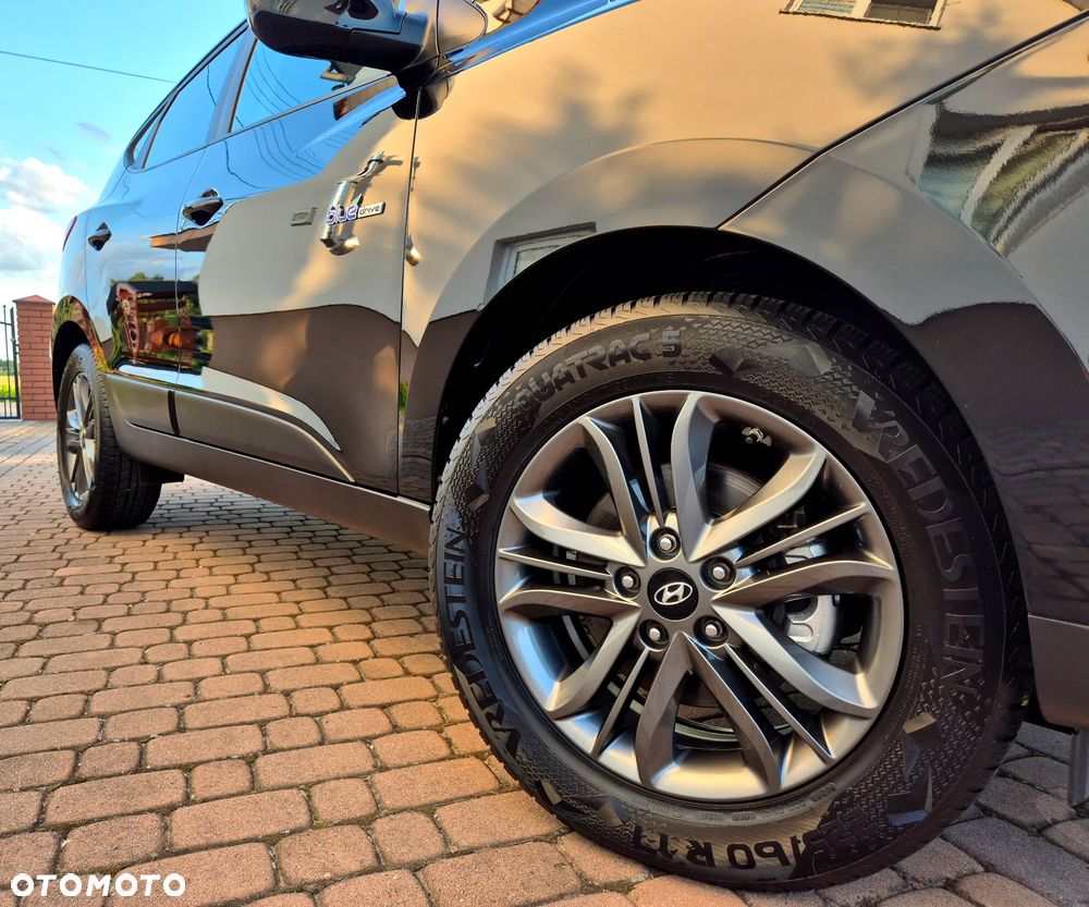 Hyundai ix35 blue 1.6 2WD Finale - 9