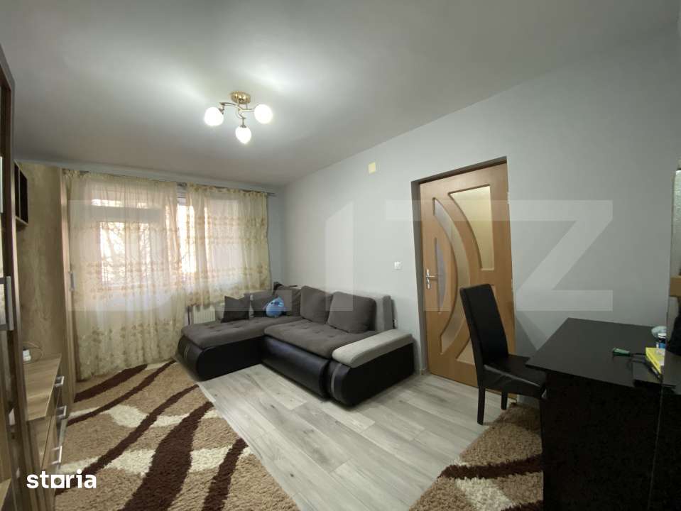 Apartament 2 dormitoare, etaj 1, Decebal, loc de parcare — fotografia 1