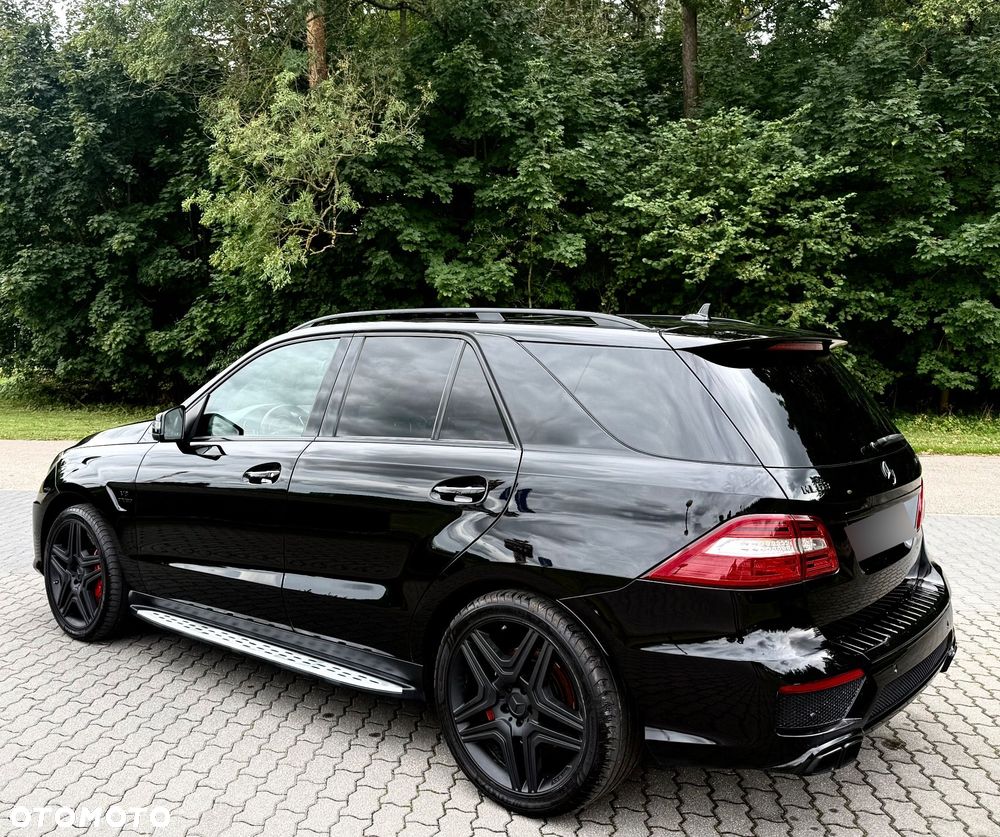 Mercedes-Benz ML 63 AMG 4-Matic - 4