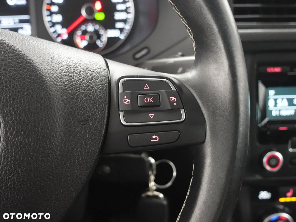 Volkswagen Jetta 1.4 TSI DSG Match - 38