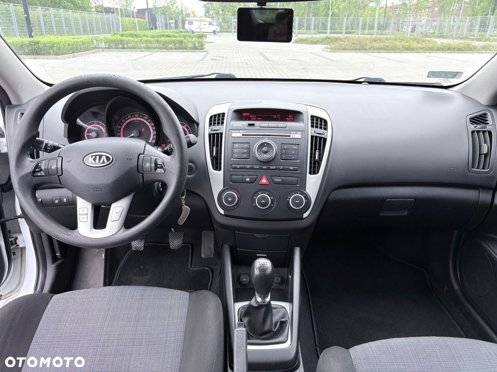Kia ProCeed 1.4 Comfort - 13