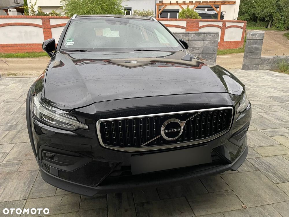 Volvo V60 Cross Country - 2