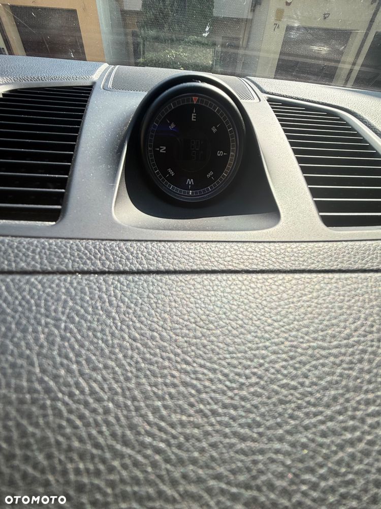 Porsche Cayenne Standard - 14