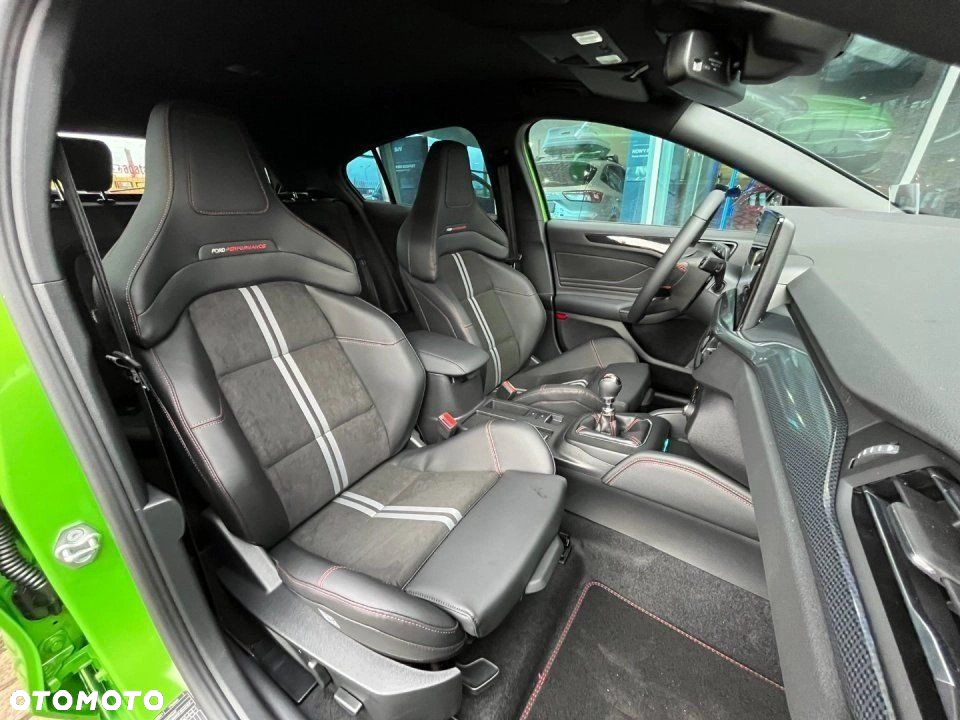 Ford Focus - 10