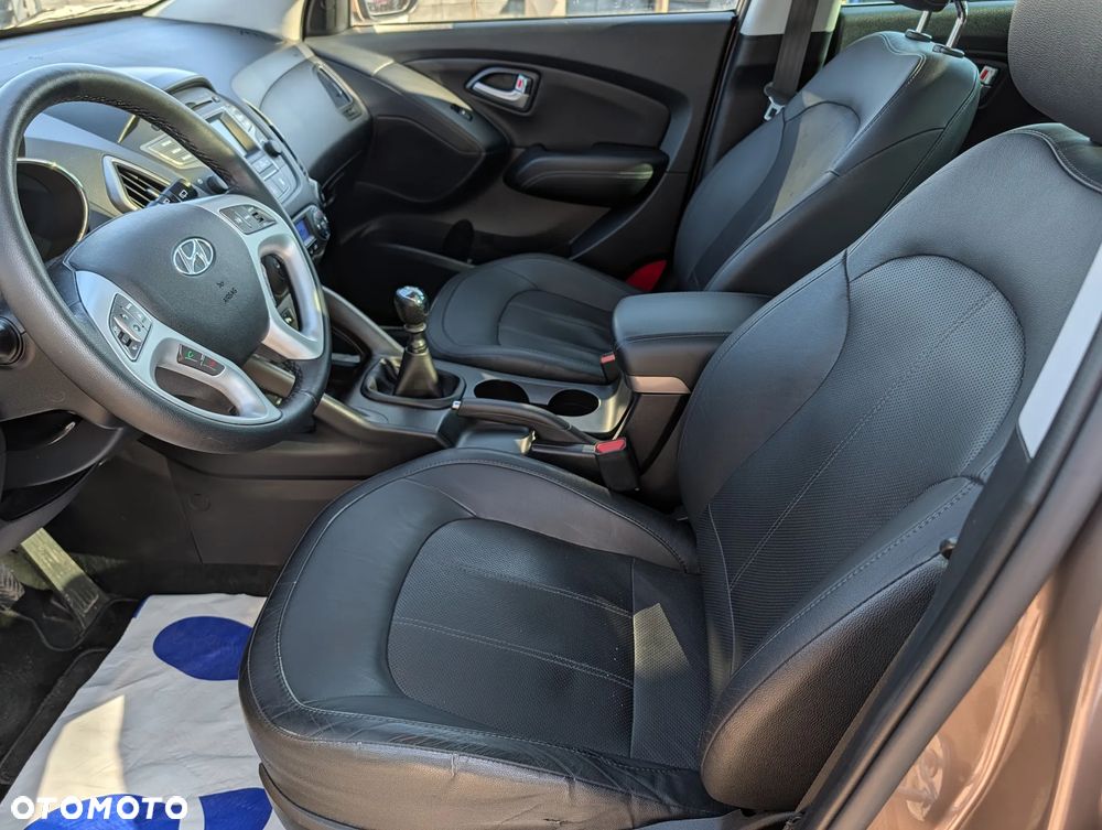 Hyundai ix35 2.0 CRDi Premium 4WD - 15