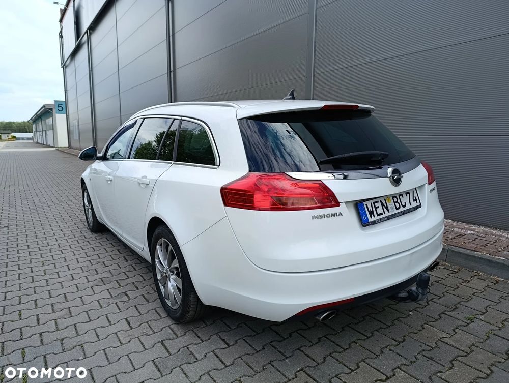 Opel Insignia 1.6 T Cosmo - 24