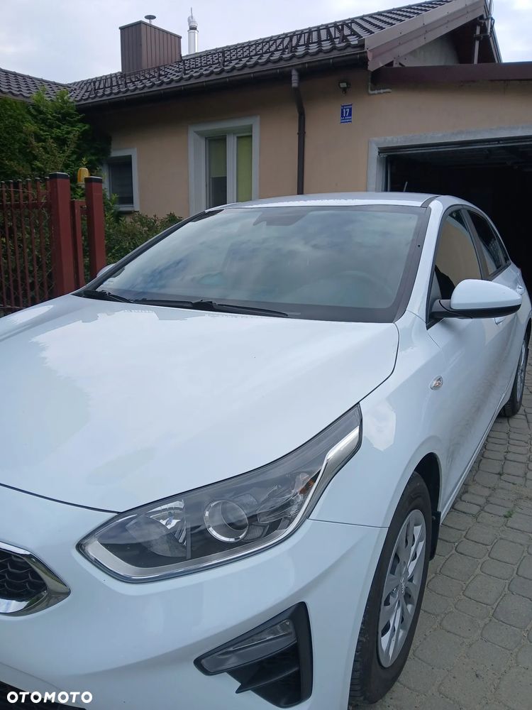 Kia Ceed 1.4 L - 7