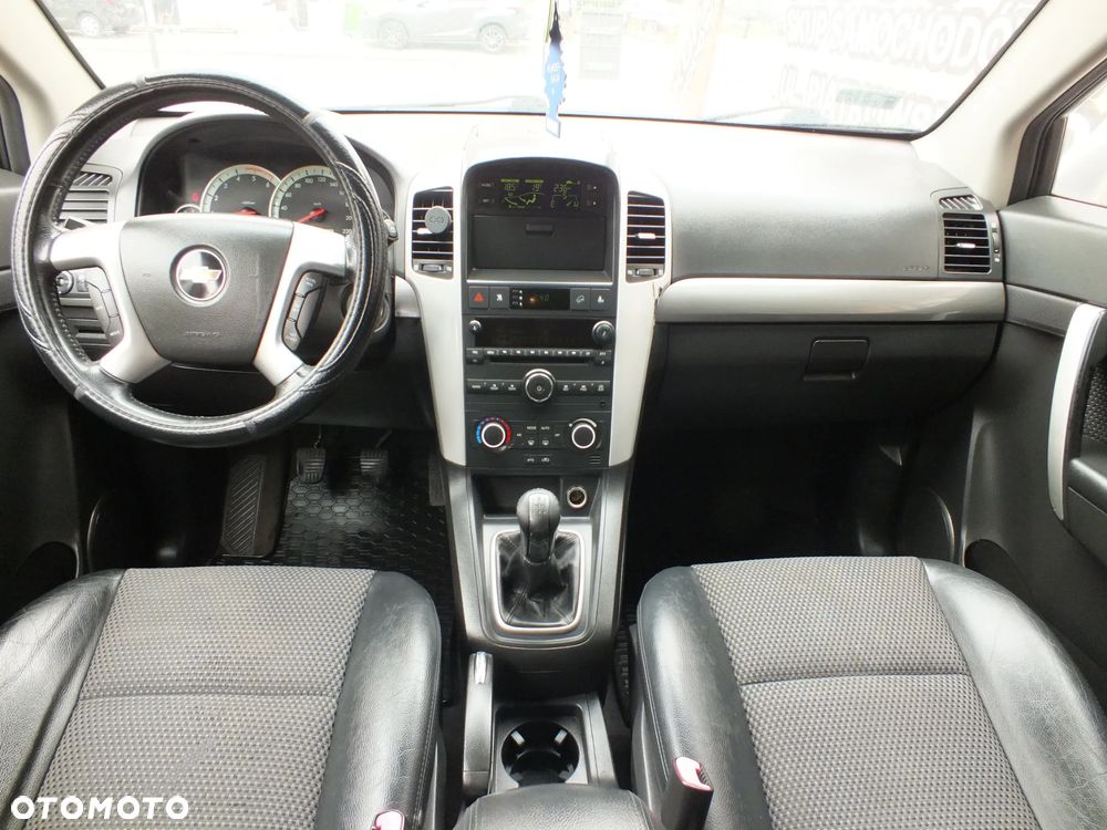 Chevrolet Captiva - 18