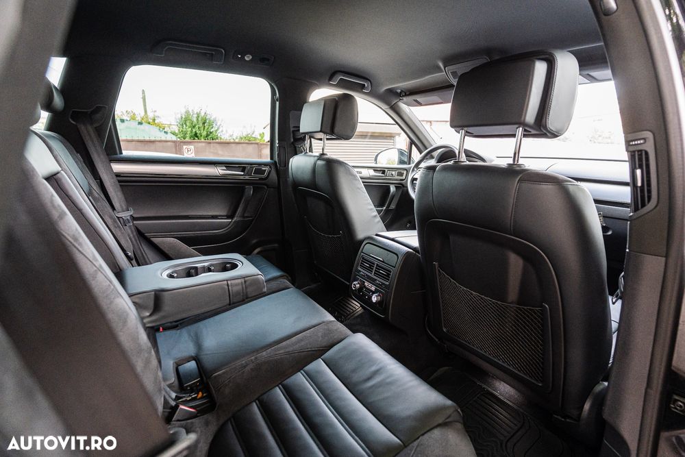 Volkswagen Touareg - 13