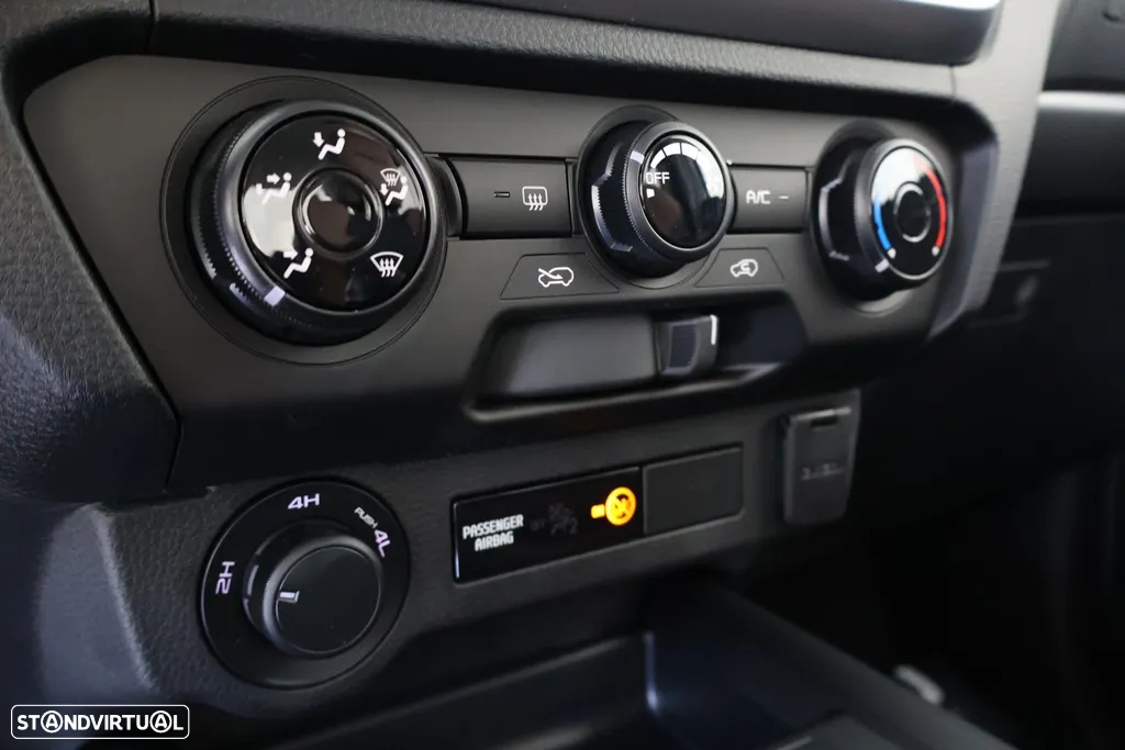 Isuzu D-Max 1.9 Ddi CD 4WD LS - 23