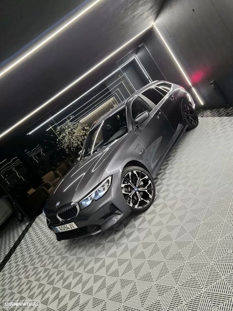 BMW 320 e Line Sport Auto - 4