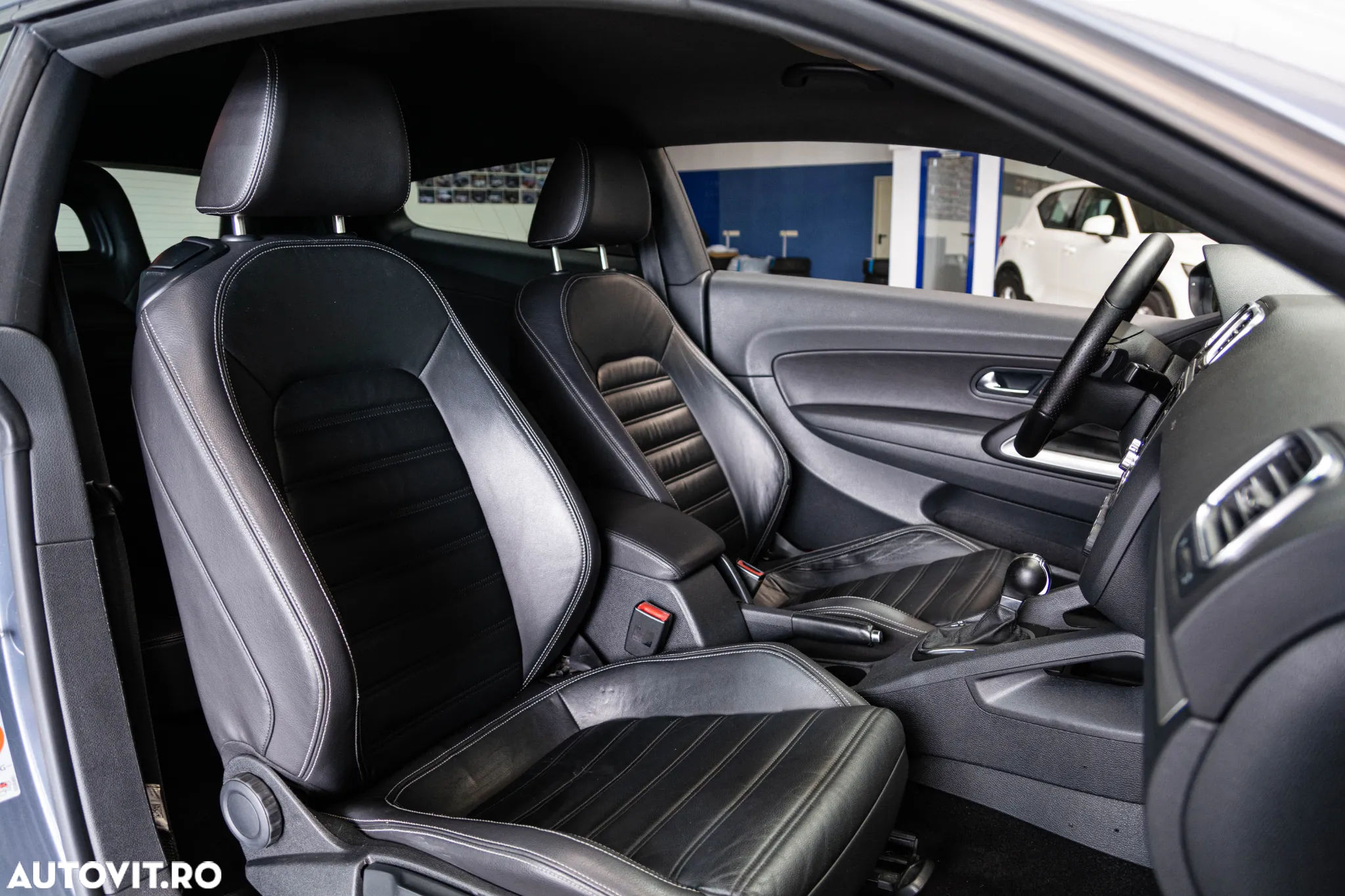 Volkswagen Scirocco 2.0 TSI DSG - 8