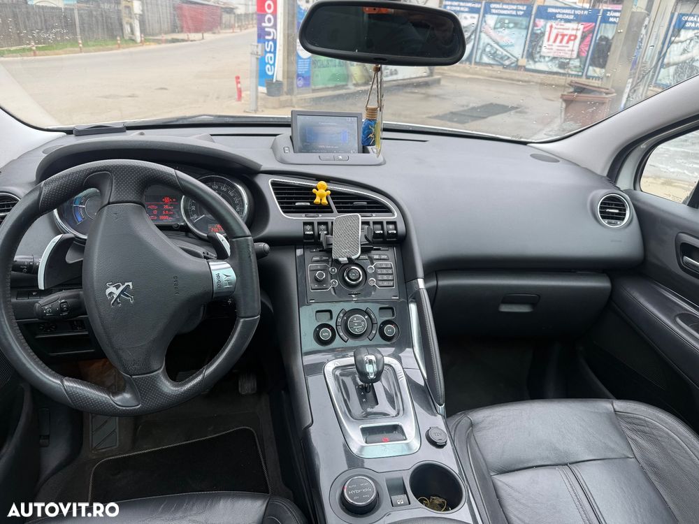 Peugeot 3008 HYbrid4 2.0 HDI FAP BMP - 6