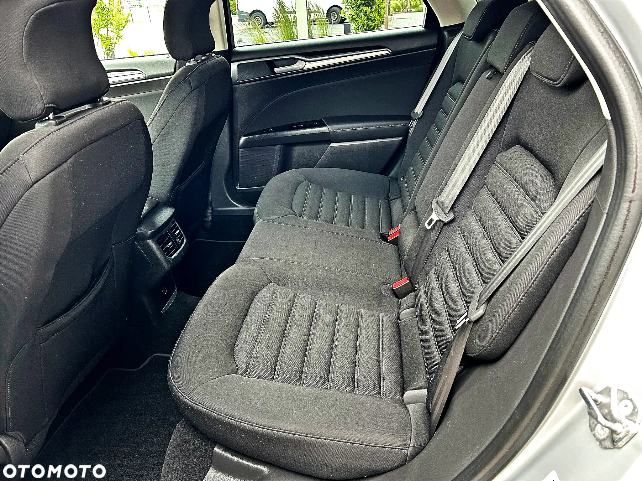 Ford Mondeo 2.0 TDCi Start-Stopp Titanium - 22