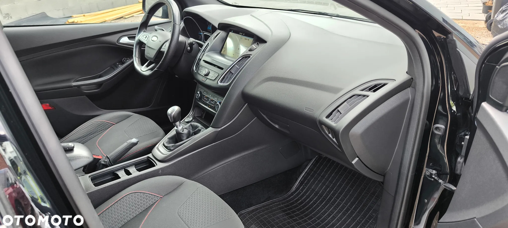 Ford Focus - 31