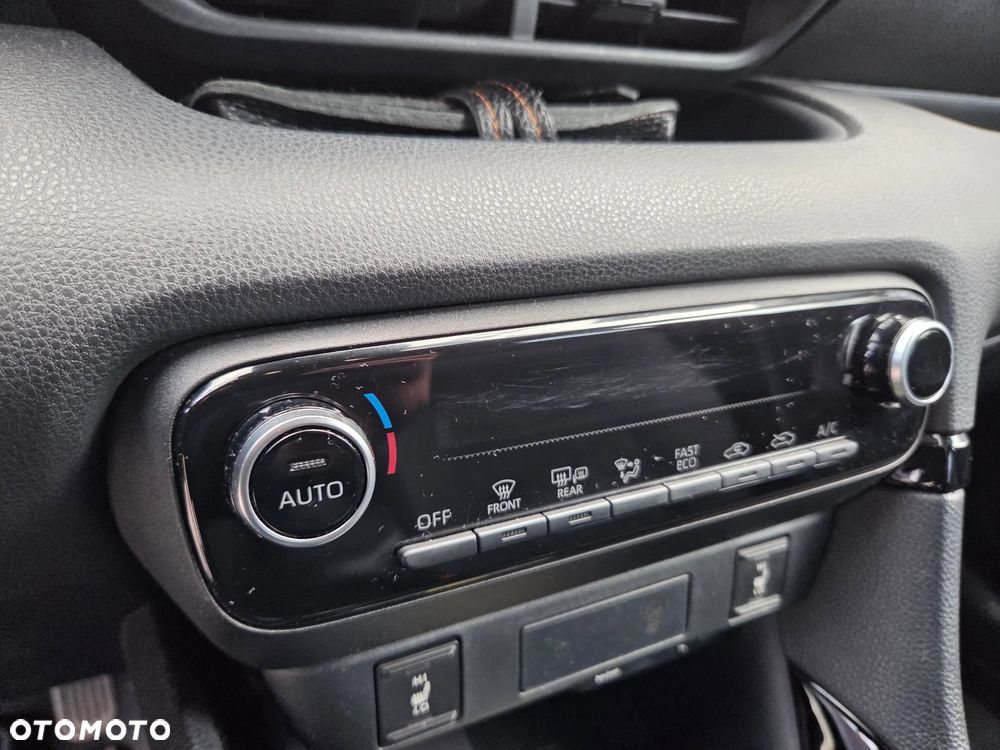 Toyota Yaris Hybrid 1.5 Style - 13